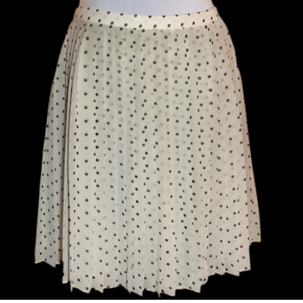 Tommy Hilfiger Cream and Black Polka Dot Mini Skirt